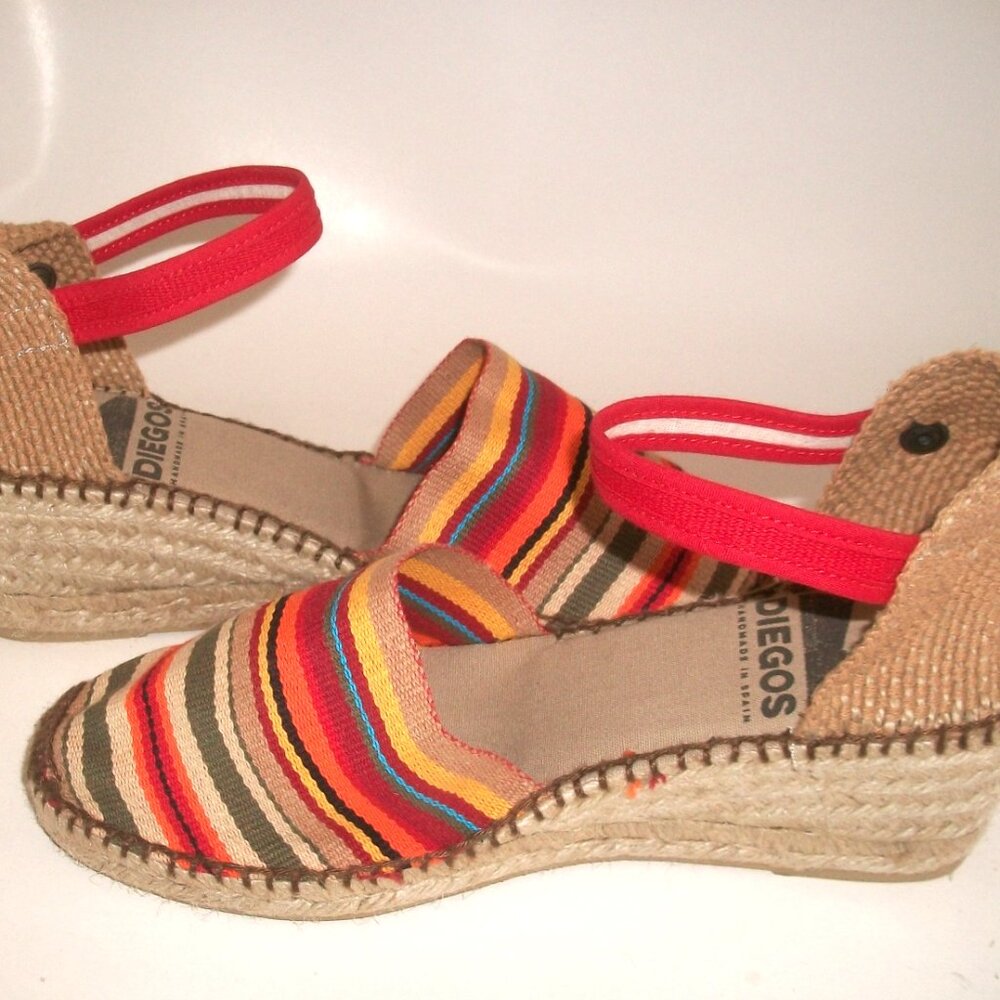 NWOB DIEGO Carmen Striped Espadrilles Handmade in Spain w Adjustable Snap Strap